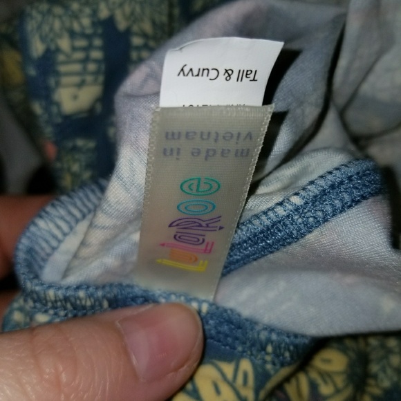 Lularoe - Picture 2 of 2